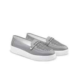 DressBerry Women Textured Slip-On Sneakers-15