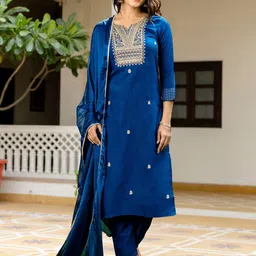 Navlik Floral Embroidered Sequinned Notch Neck Straight Kurta With Trousers & Dupatta-39