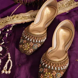 JM Looks Women Ethnic Fashion with Embroidered Flats-33