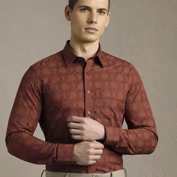 Louis Philippe Men Floral Printed Spread Collar Pure Cotton Formal Shirt-picture-37