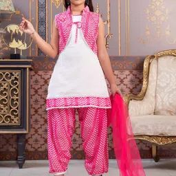 Aarika Girls Printed Regular Kurta with Patiala & With Dupatta-picture-53