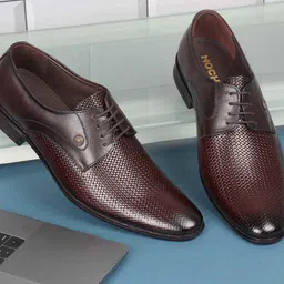 Mochi Men Textured Leather Formal Derbys Shoes-image-98