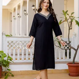 SURHI Yoke Design V-Neck Straight Kurta-picture-43