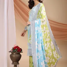 AMRUTVARSHA CREATION Women Floral Printed Regular Aari Work Kurta with Trousers & Dupatta image 5