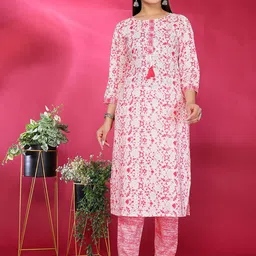Rangita Women Floral Printed Thread Work Straight Kurta Set-picture-32