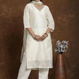 AVANSHEE Women Woven Design Kurta with Trousers & Dupatta-image-0