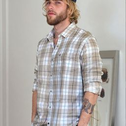 WROGN Men Cotton Comfort Slim Fit Tartan Checks Casual Shirt-image-38