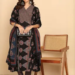 SZN Women Ethnic Motifs Printed Angrakha Pure Cotton Kurta with Trousers & With Dupatta-picture-36
