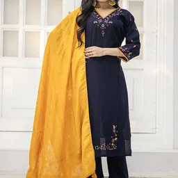 MITTOO Women Floral Embroidered Regular Thread Work Kurta with Trousers & With Dupatta-20
