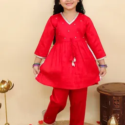 Aj DEZInES Girls Geometric Yoke Design Mirror Work Pure Cotton Kurti With Trouser-picture-4