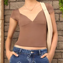 DressBerry Cutie Couture Sweetheart Neck Fitted Top-picture-36