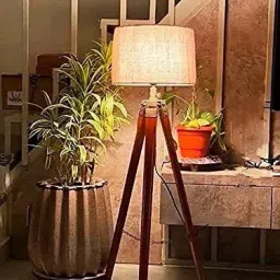 antiquity Tripod Floor lamp image 3
