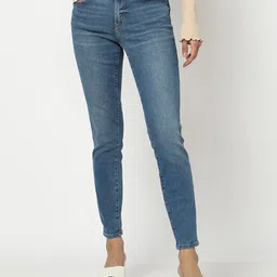 GAP Women Mid-Rise Light FadePure Cotton Regular Fit Jeans-image-97