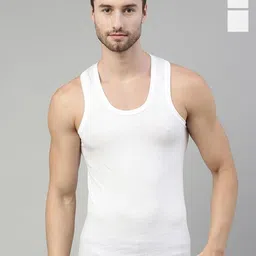 CAVENDERS Pack Of 3 Cotton Basic Vests c13=SWIFT---3---85-29