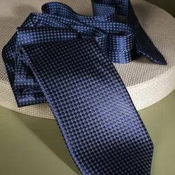 Van Heusen Men Printed Broad Tie-picture-29