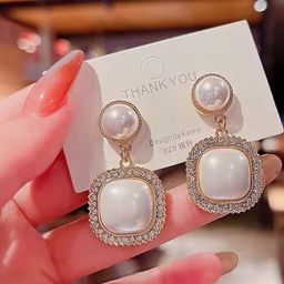 ONUYX Geometric Drop Earrings-15