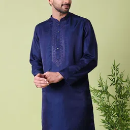 MAAHI FABS Floral Embroidered Sequins Mandarin Collar Cotton Silk Kurta-image-14