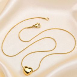 DressBerry Gold-Plated Heart Shaped Pendants With Chains image 4