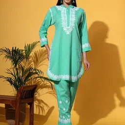 The Chikan Label Floral Embroidered Regular Chikankari Pure Cotton Kurta with Trousers-picture-44