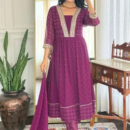 GRIOPY Women Floral Printed Kurta with Trousers & Dupatta-picture-31