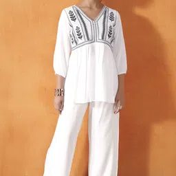 Anouk White Floral Embroidered V-Neck Top With Trousers-picture-56
