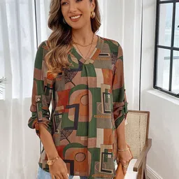 classy fashion Geometric Colourblocked Roll-Up Sleeves Shirt Style Top-image-55