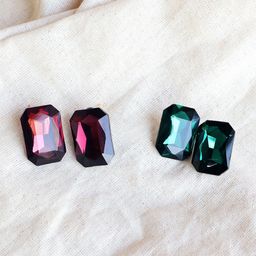 BeAbhika Set Of 2 Glass Crystal Diamond Shaped Studs Earrings-13