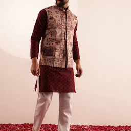 SOJANYA Men Printed Straight Kurta with Pyjamas With Nehru Jacket-3
