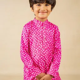 Jilmil Boys Set of 2 Bandhani Printed Regular Kurta with Pyjamas image 5