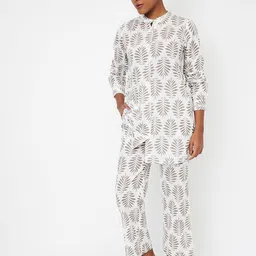 max Floral Printed Mandarin Collar Straight Kurta with Trousers-image-57