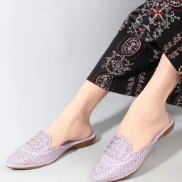 Women Flats Sandal-image-78