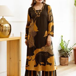 DIVASTRI Floral Printed V-Neck Sequinned Straight Kurta With Palazzos-picture-56
