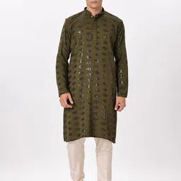 Anouk Men Pure Cotton Geometric Embroidered Sequinns Kurta-picture-23