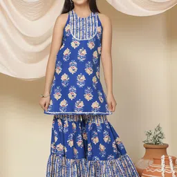 FASHION DREAM Girls Ethnic Motifs Printed Regular Sequinned Kurta with Sharara-picture-54