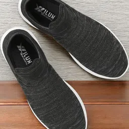 Hilux Men Black Casual Shoes-image-14