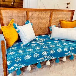 THROWPILLOW Blue & White Printed Polyester 1 Piece Sofa Cover-image-28