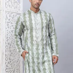 Jompers Men Dyed Thread Work Kurta-25