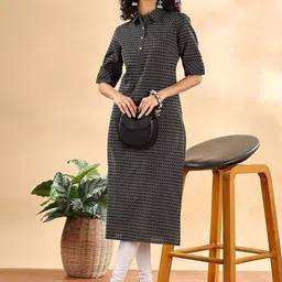 Anouk Women Striped Daily Cotton Straight Kurtas-image-82