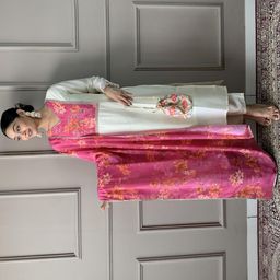CaniBani White Silk Blend Kurta Sets-24