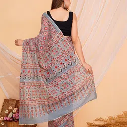 Shivanya  Handicrafts Ajrak Printed Pure Cotton Block Print Saree image 3