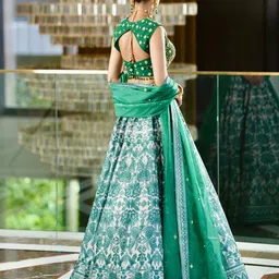 Rashika Sharma Embellished Sequinned Made to Measure Lehenga & Blouse With Dupatta image 4