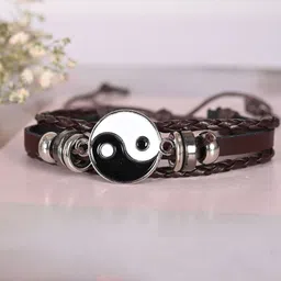 The Roadster Lifestyle Co Men Leather Wraparound Bracelet-image-81