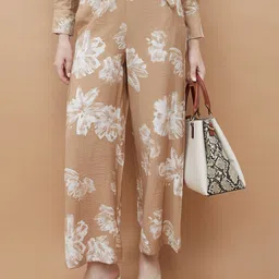 CODE by Lifestyle Women Floral Printed Trousers-91