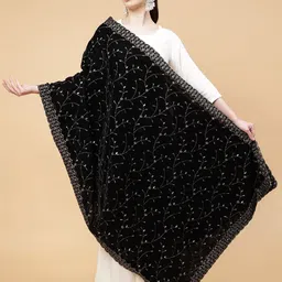 Moda Chales Embroidered Velvet Dupatta with Sequinned-image-36