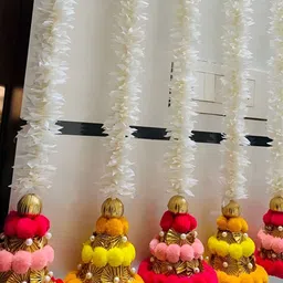 Nutts White Hanging Garlands-image-10