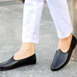 Mojaris For Men-image-1
