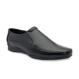 INVICTUS Men Black Solid Formal Loafers-image-26