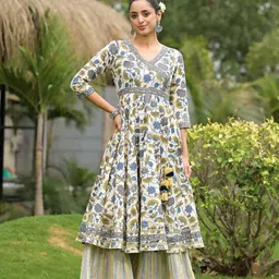 KALINI Floral Printed V-Neck Pure Cotton Anarkali Kurta with Palazzos-picture-37