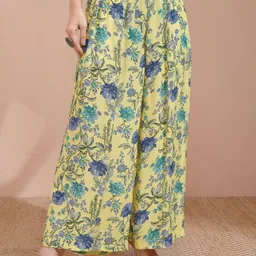 Vishudh Printed Tunic With Trouser Co-Ords image 4