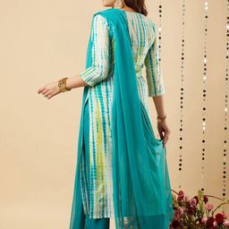 DIVASTRI Abstract Printed Round Neck Straight Kurta With Trouser And Dupatta image 4